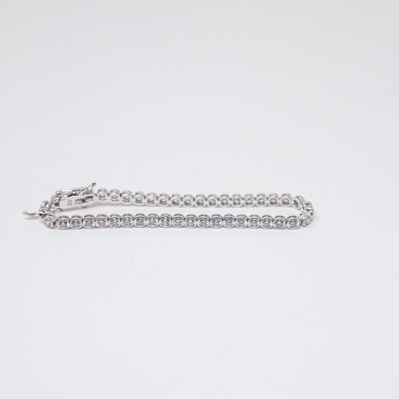 CC Skye Cubic Zirconia Crystal Diamond Jewel Round 925 Sterling Silver Bracelet - Picture 1 of 4